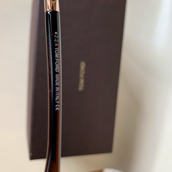 Tom Ford Brown Sunglasses Elegant Accessories - Picture 9 of 10